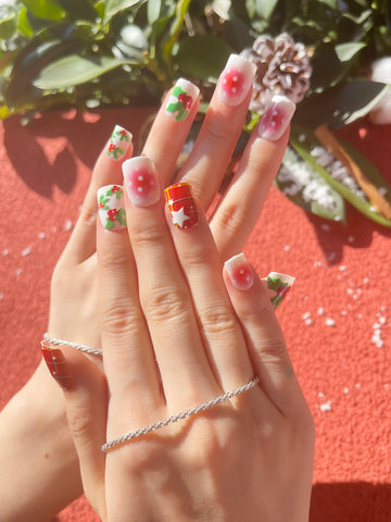 OPOOLA 24 pcs Short Square Shape Christmas Icon Soft Gel Fake Press On Nails with Jelly Glue&Nail Buffer
